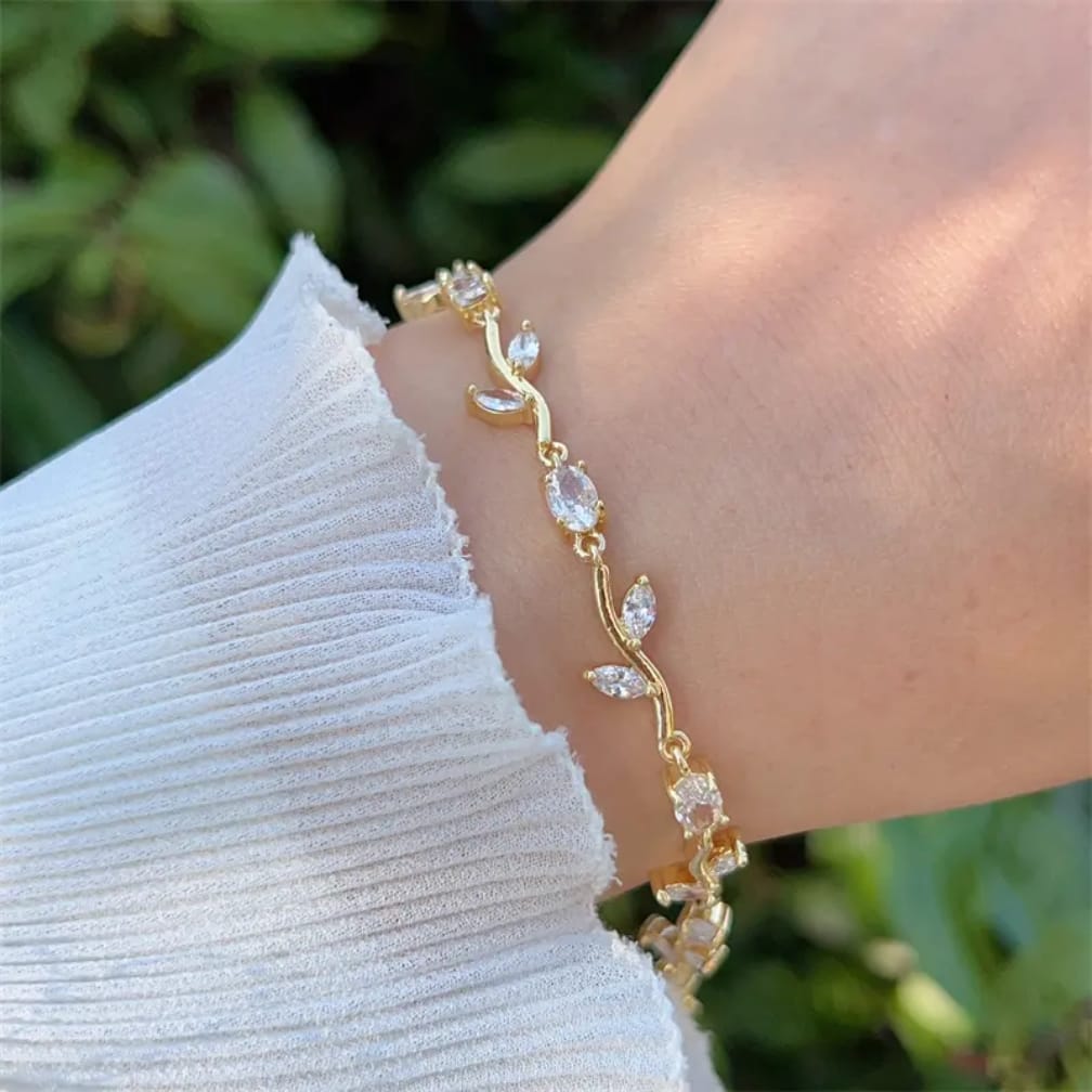 Tulip Bracelet – Premium Quality